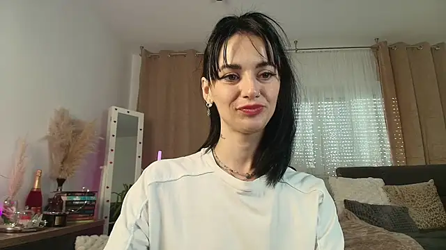 JacquelineHex online show from 5, 7, 2026