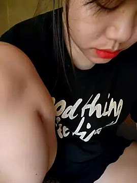 Misu-u online show from 10, 10, 2025