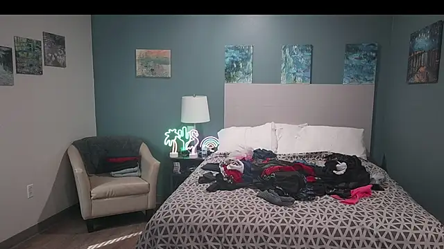 Fuck-Buddy-4U online show from 24, 2, 2026