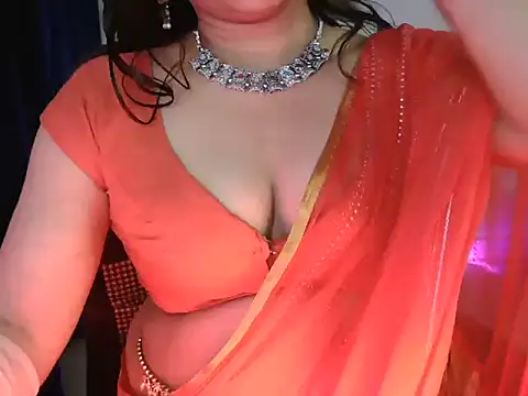 Royal zara online show from 14, 10, 2025