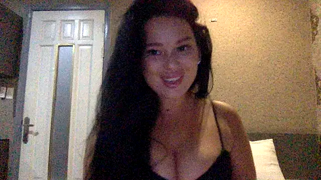 Fayronna online show from 7, 3, 2026