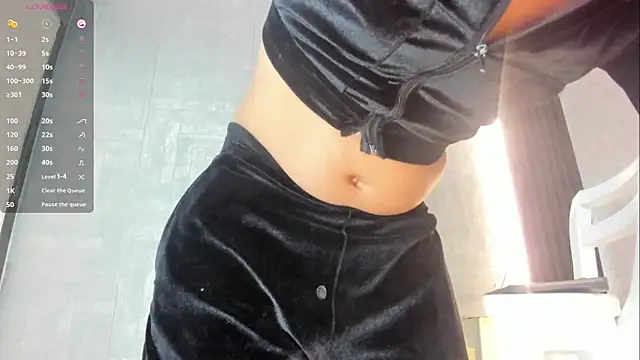 Alisson Steelersexy online show from 21, 6, 2026