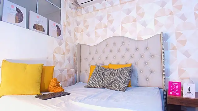 Siriuss Collin online show from 3, 2, 2026