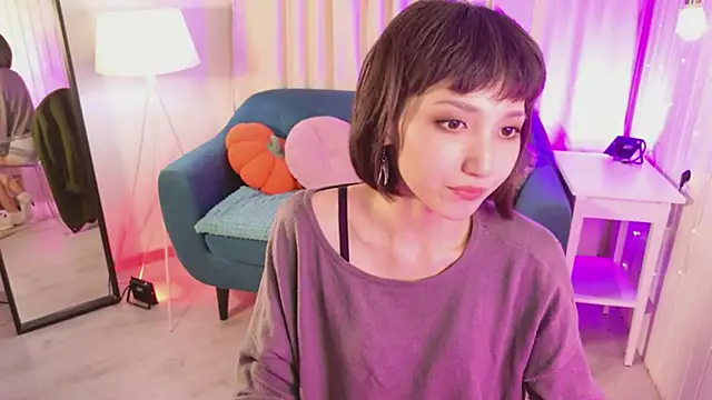 Snapshot of GentleMusee chatting on 10, 6, 2026 GentleMusee online show from 10, 6, 2026