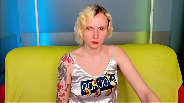 LikiLips online show from 8, 5, 2026