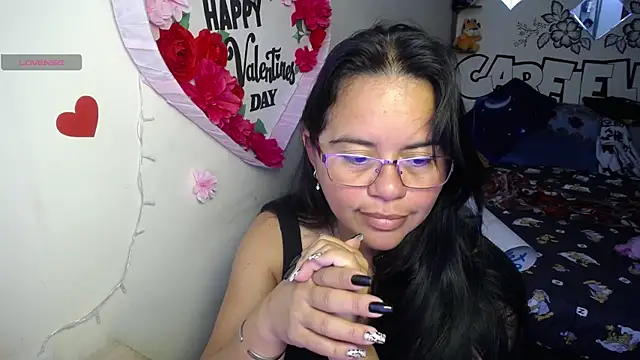 Miss  kendra  online show from 5, 8, 2026