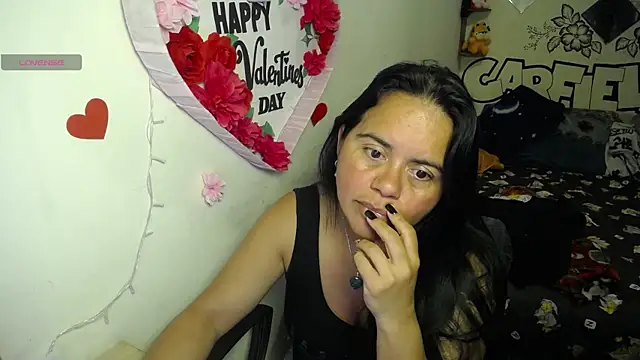 Miss  kendra  online show from 6, 8, 2026