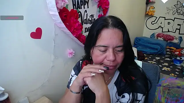 Miss  kendra  online show from 7, 8, 2026