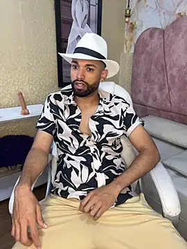 Snapshot of onlymen2025 chatting on 11, 10, 2025 onlymen2025 online show from 11, 10, 2025