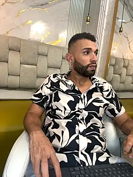 Snapshot of onlymen2025 chatting on 29, 10, 2025 onlymen2025 online show from 29, 10, 2025