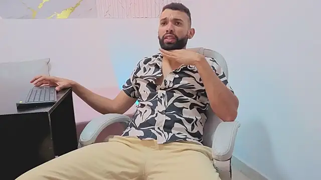 Snapshot of onlymen2025 chatting on 3, 12, 2025 onlymen2025 online show from 3, 12, 2025