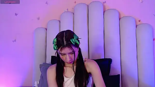 SweetRenata  online show from 15, 10, 2025