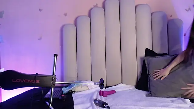 SweetRenata  online show from 20, 10, 2025