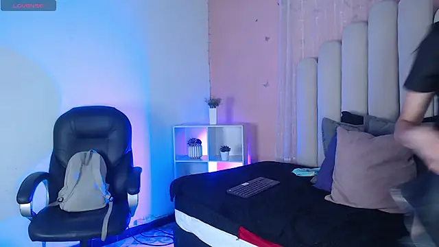 SweetRenata  online show from 17, 1, 2026