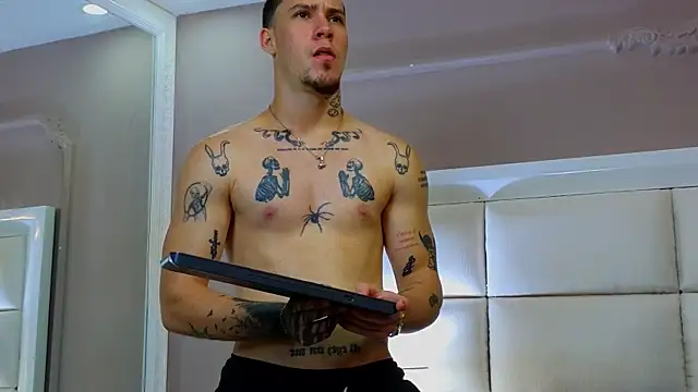 JacobRhude  online show from 21, 10, 2025