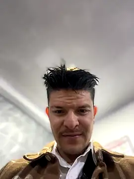 Snapshot of Nick_Juniorr chatting on 10, 10, 2025 Nick Juniorr online show from 10, 10, 2025