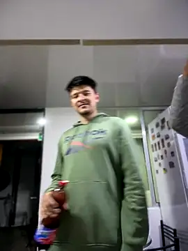 Snapshot of Nick_Juniorr chatting on 17, 10, 2025 Nick Juniorr online show from 17, 10, 2025