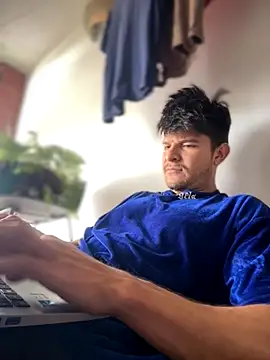 Snapshot of Nick_Juniorr chatting on 19, 10, 2025 Nick Juniorr online show from 19, 10, 2025