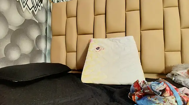 Snapshot of hannah_teehn chatting on 16, 10, 2025 hannah teehn online show from 16, 10, 2025