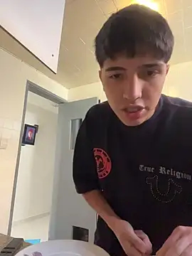 Snapshot of pabonsito2 chatting on 7, 11, 2025 pabonsito2 online show from 7, 11, 2025