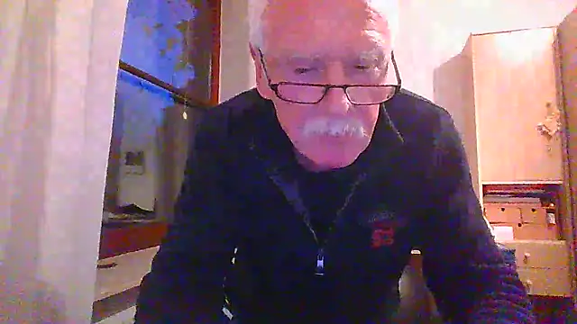 super-snoopy online show from 5, 12, 2025