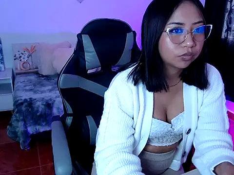 Snapshot of sofia__666 chatting on 10, 10, 2025 sofia  666 online show from 10, 10, 2025