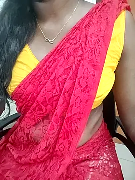 Tamilmallu-duskygirl03 online show from 18, 5, 2026
