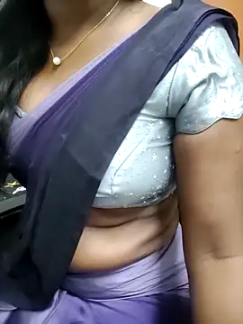 Tamilmallu-duskygirl03 online show from 31, 5, 2026