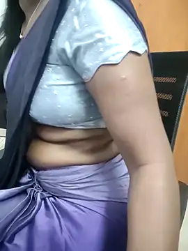Tamilmallu-duskygirl03 online show from 16, 6, 2026