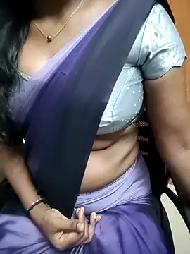 Tamilmallu-duskygirl03 online show from 16, 6, 2026