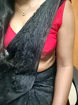 Tamilmallu-duskygirl03 online show from 4, 7, 2026