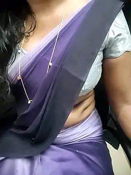 Tamilmallu-duskygirl03 online show from 19, 7, 2026