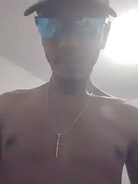 Snapshot of Picamacia20 chatting on 19, 11, 2025 Picamacia20 online show from 19, 11, 2025