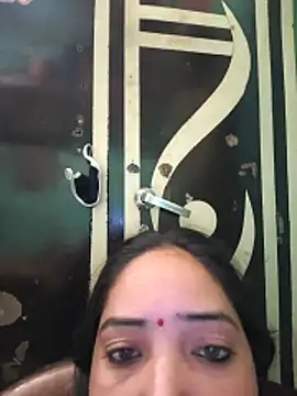 Snapshot of Ekta_bhabhi99 chatting on 8, 3, 2026 Ekta bhabhi99 online show from 8, 3, 2026