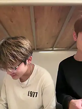 KK-cuteboy online show from 5, 12, 2025