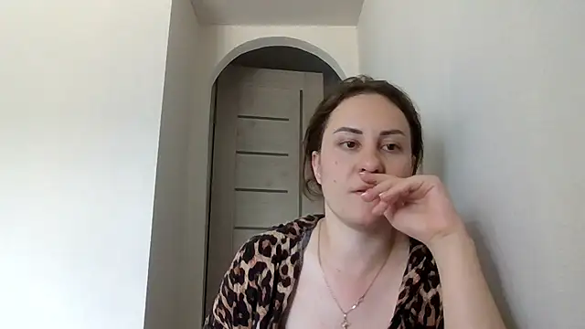 MeadowEyes online show from 14, 7, 2026