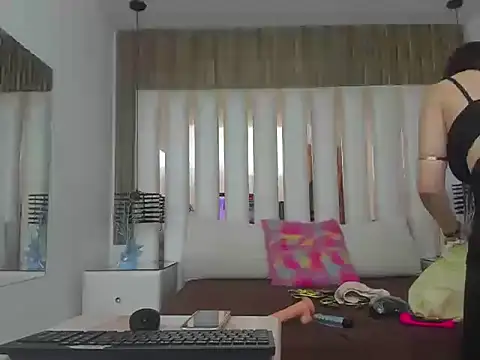 AmbarGills online show from 31, 10, 2025