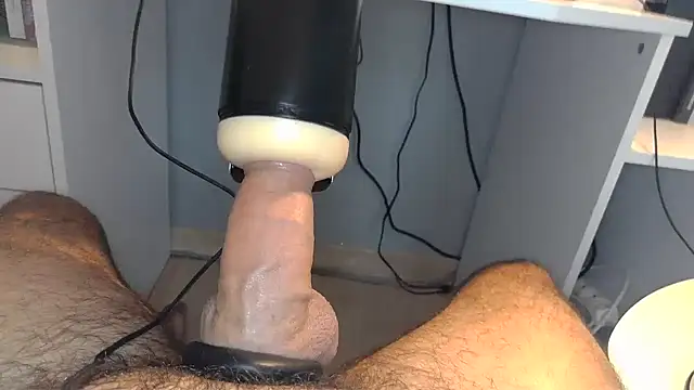pedrolatino20cm online show from 28, 7, 2026
