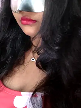 Snapshot of naina5 chatting on 19, 10, 2025 naina5 online show from 19, 10, 2025