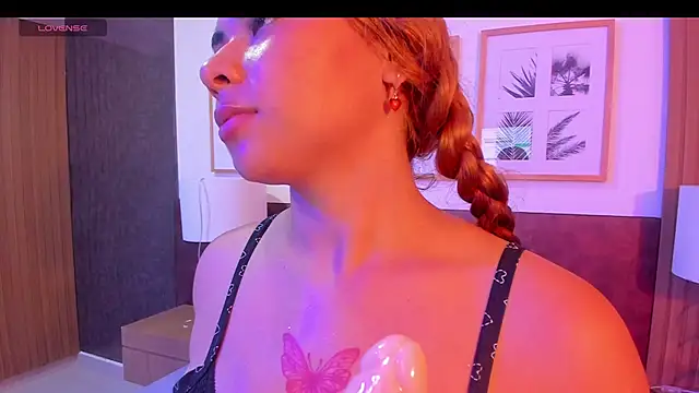 charlotte rea online show from 11, 10, 2025