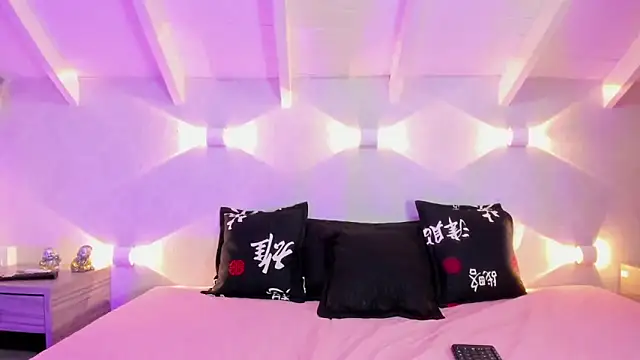 Brianna Maya online show from 29, 4, 2026