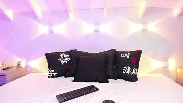 Brianna Maya online show from 30, 4, 2026