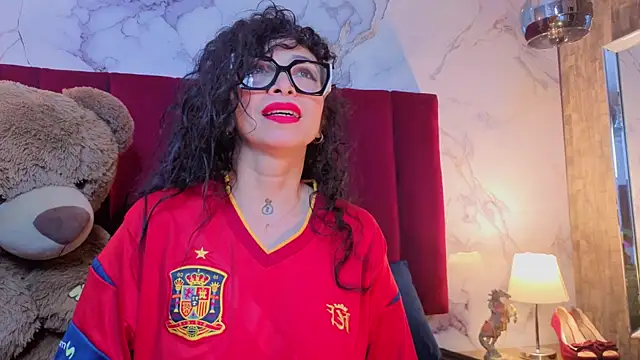 CHIARAJJONES online show from 19, 7, 2026