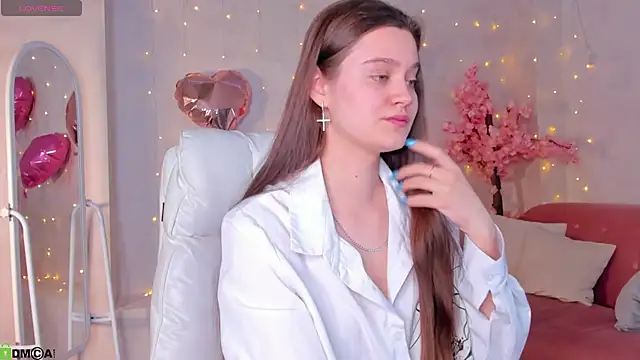 Renesmy Black online show from 12, 2, 2026