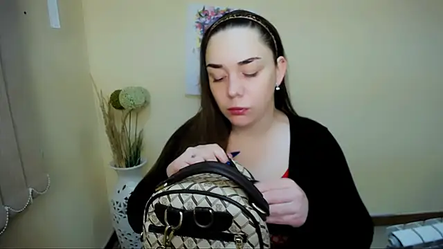 ketrin li online show from 21, 10, 2025