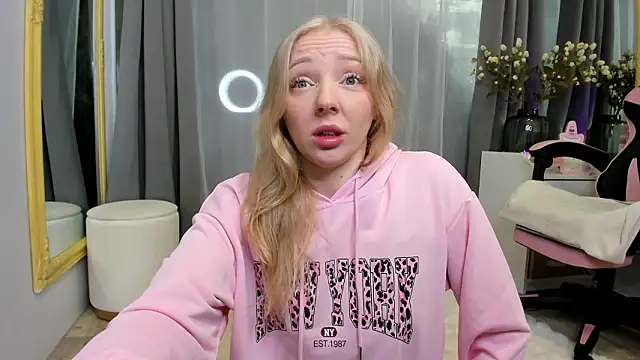 Snapshot of SundyRose chatting on 28, 2, 2026 SundyRose online show from 28, 2, 2026