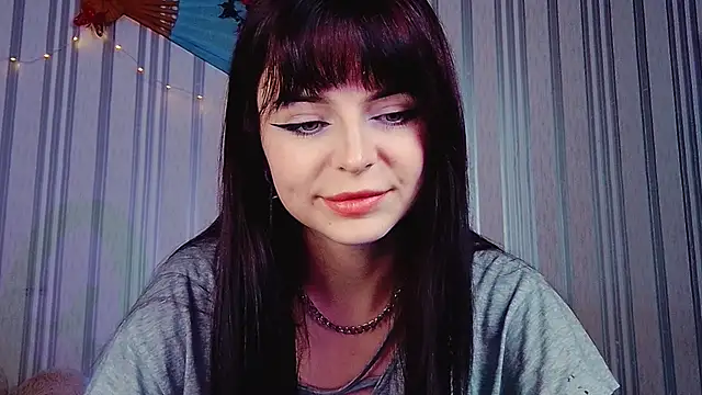 ArianaLight online show from 17, 7, 2026