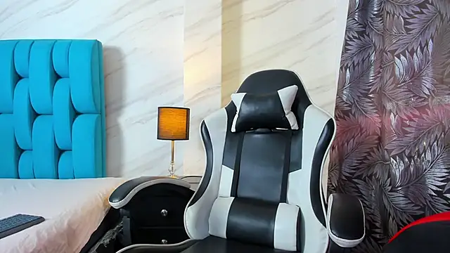 Tyler  Colt online show from 16, 10, 2025