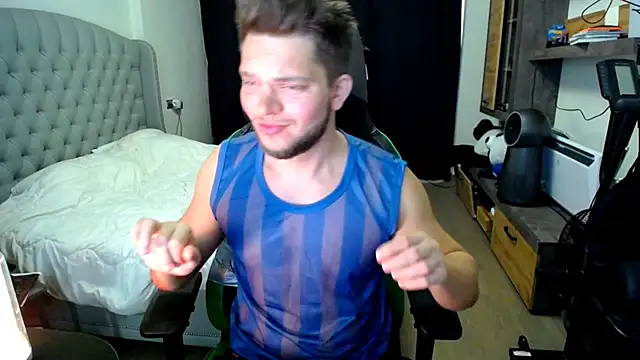 Snapshot of sugar_baby_twunk chatting on 20, 10, 2025 sugar baby twunk online show from 20, 10, 2025