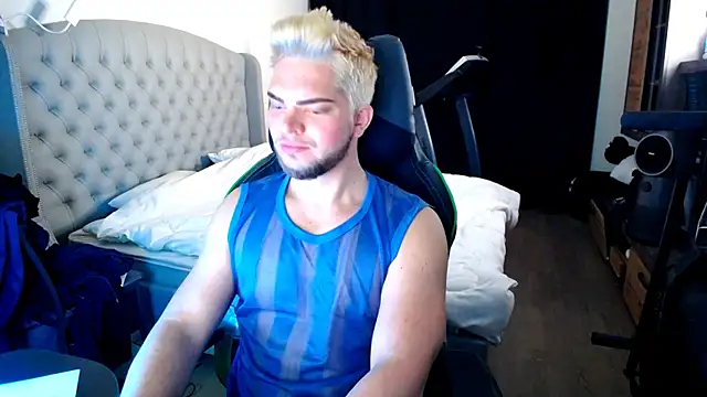 Snapshot of sugar_baby_twunk chatting on 25, 10, 2025 sugar baby twunk online show from 25, 10, 2025